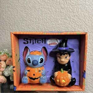 NEW Disney Lilo and Stitch Halloween Salt and Pepper Shakers Witch & Pumpkin